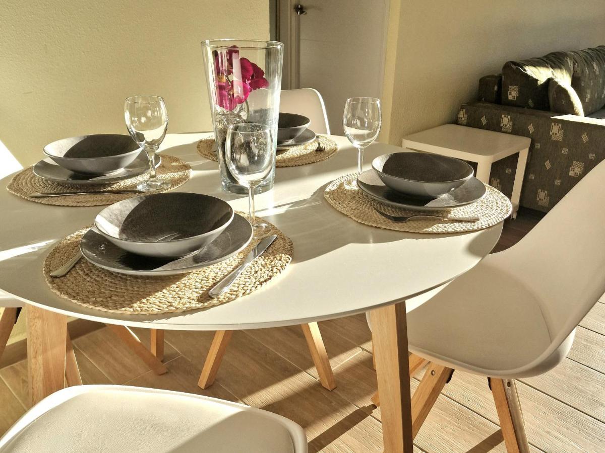 Cozy Apartment With Sea View Τορεβιέχα Εξωτερικό φωτογραφία