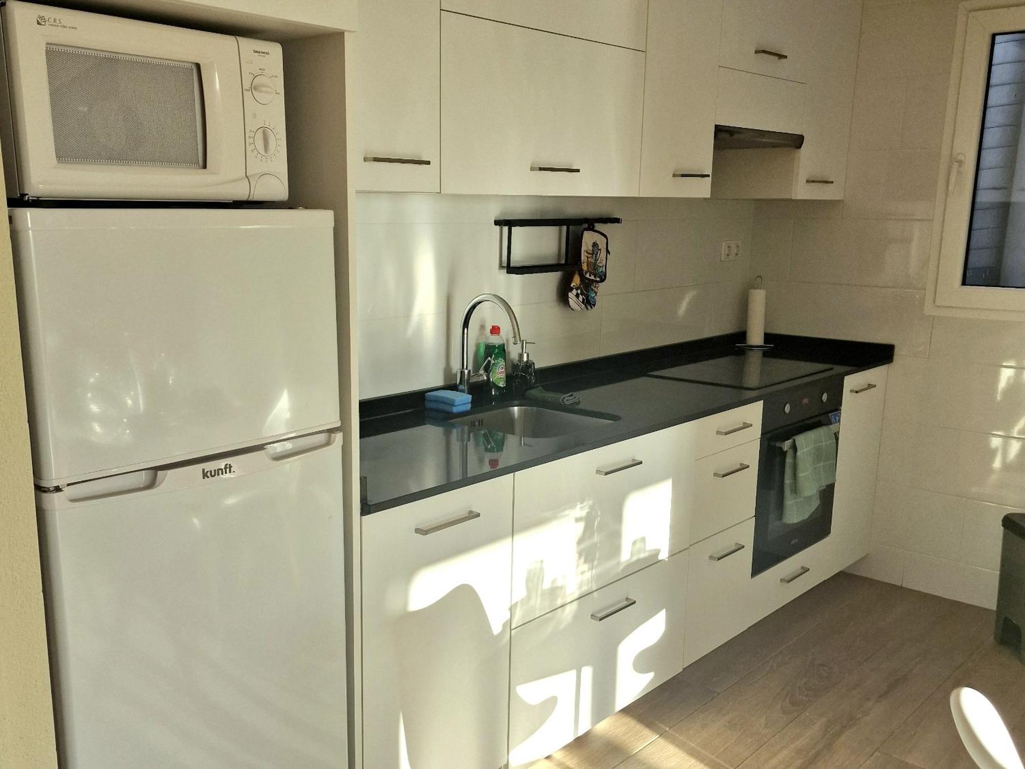 Cozy Apartment With Sea View Τορεβιέχα Εξωτερικό φωτογραφία
