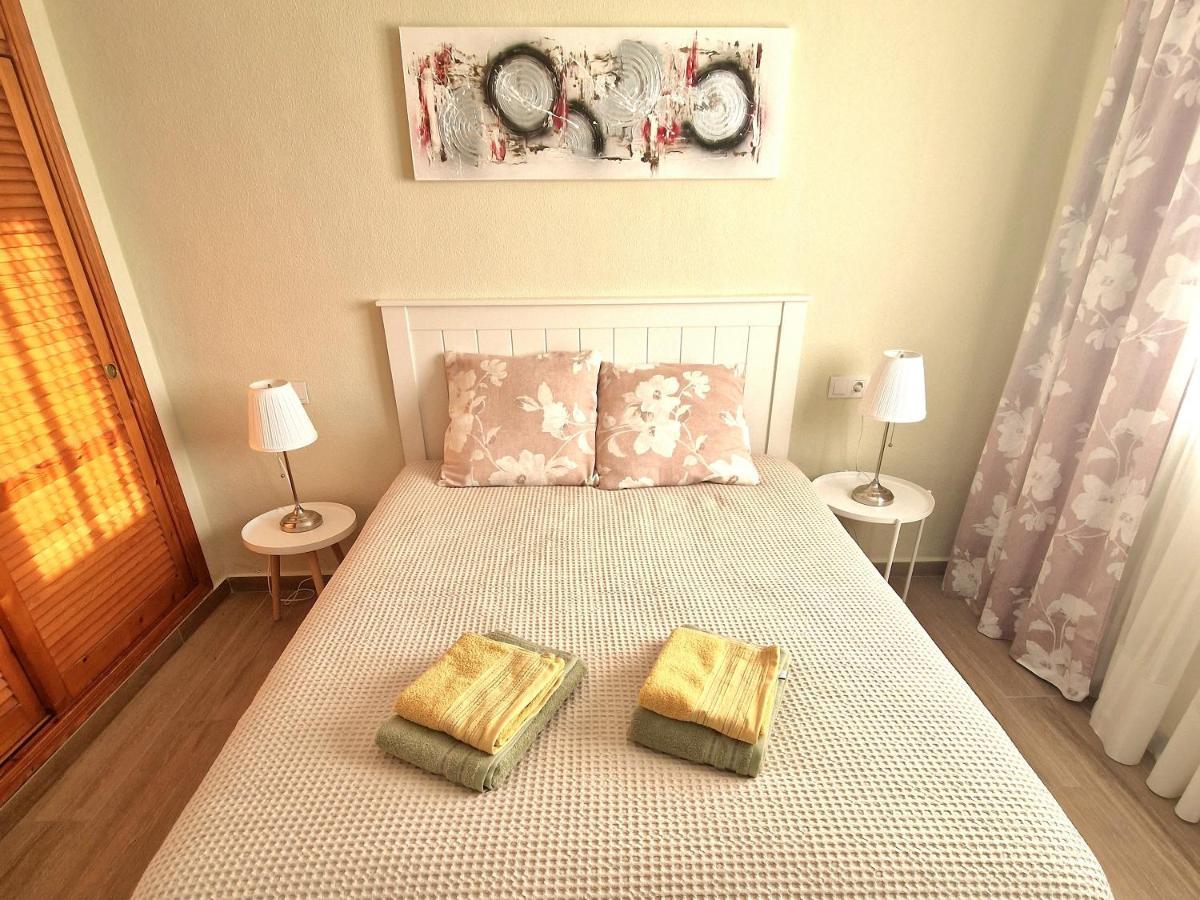 Cozy Apartment With Sea View Τορεβιέχα Εξωτερικό φωτογραφία